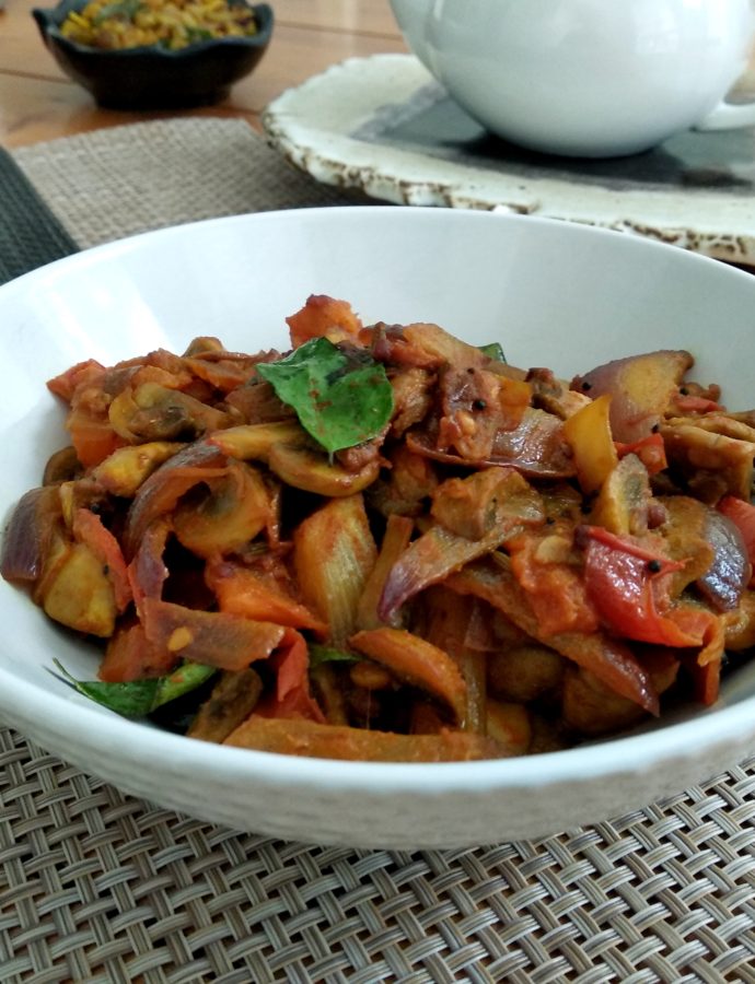 Stir-fried Mushrooms with Tomatoes