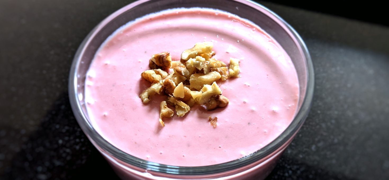 Oats with Strawberries and Raspberries